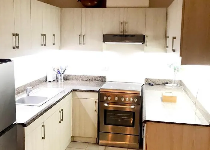 Casa Antonio At Fairway Terraces Family Penthouse 2br Wi-fi Nr Golf, Airport, Bgc Apartamento Manila
