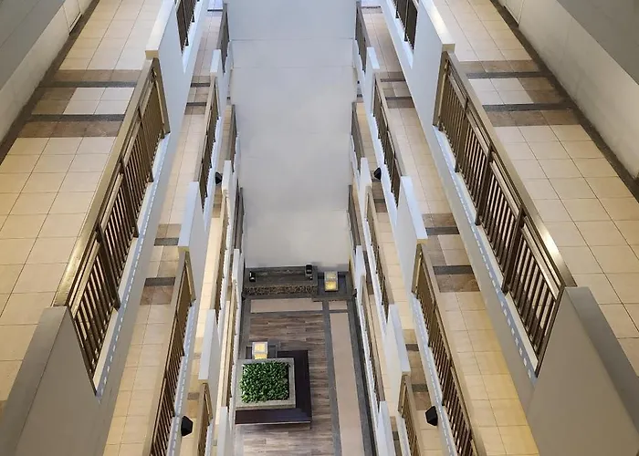 Casa Antonio At Fairway Terraces Family Penthouse 2br Wi-fi Nr Golf, Airport, Bgc Apartamento *