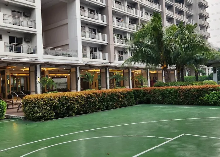 Casa Antonio At Fairway Terraces Family Penthouse 2br Wi-fi Nr Golf, Airport, Bgc Manila