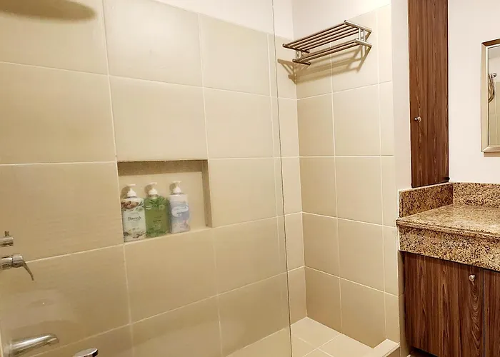 Casa Antonio At Fairway Terraces Family Penthouse 2br Wi-fi Nr Golf, Airport, Bgc * Manila